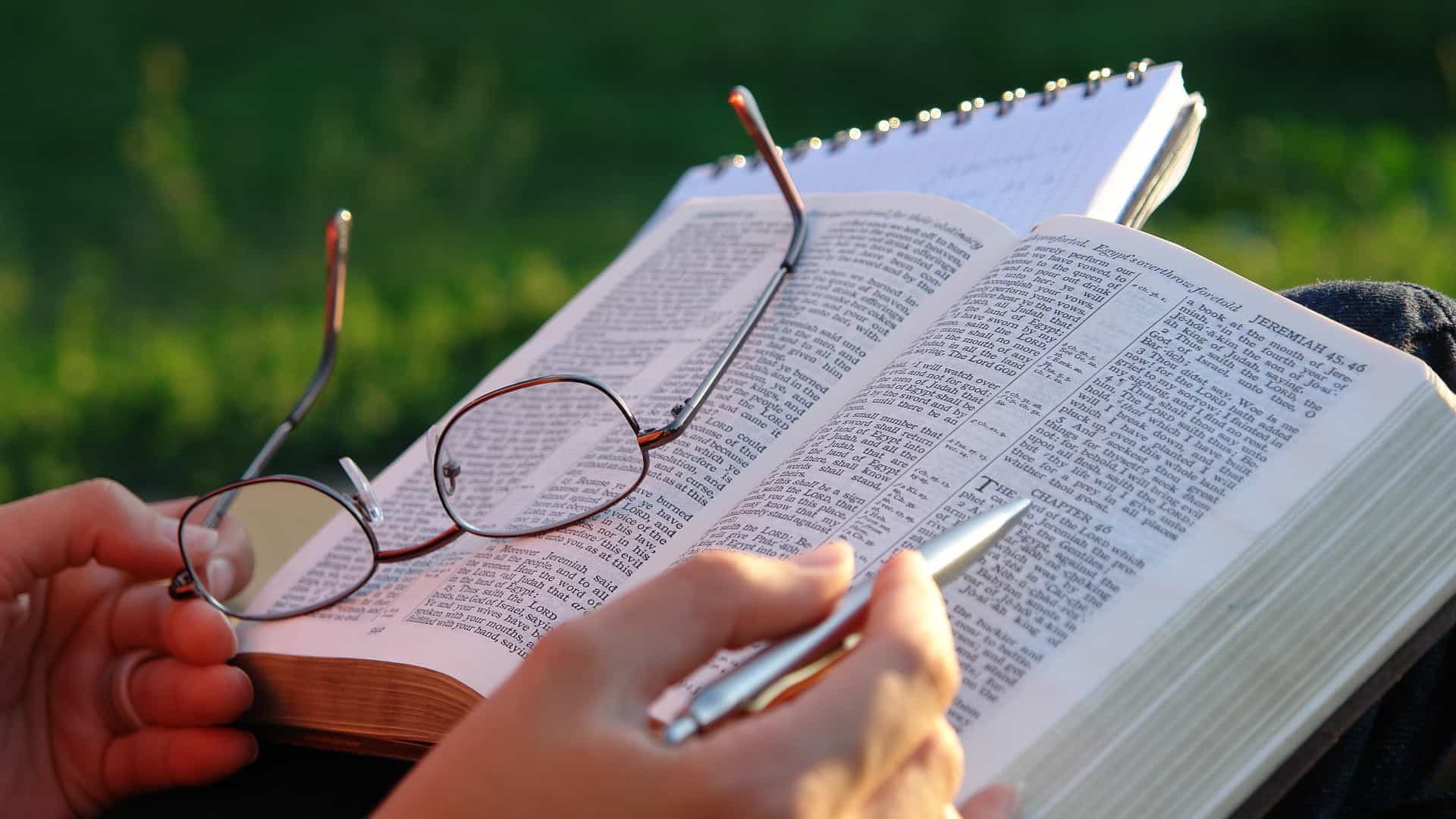 Bible Study: Living the Word